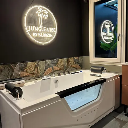 Kwatera prywatna Kloozia Centre Standing