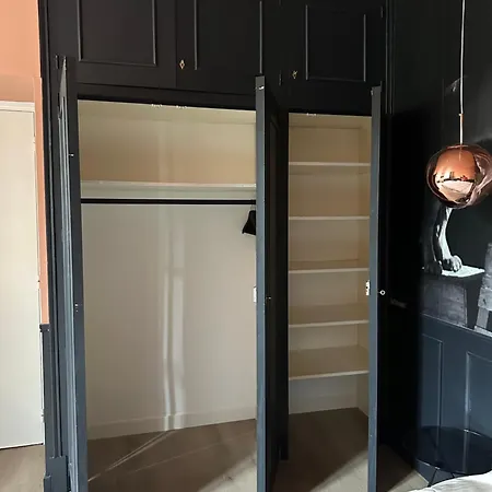 Kloozia Centre Standing Kwatera prywatna *