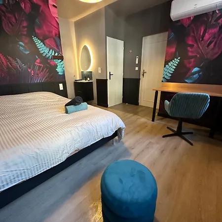 Kloozia Centre Standing Kwatera prywatna