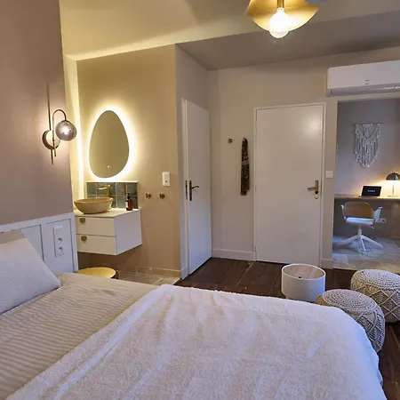 Kwatera prywatna Kloozia Centre Standing *