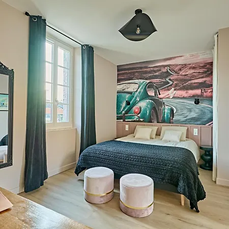 Kloozia Centre Standing *