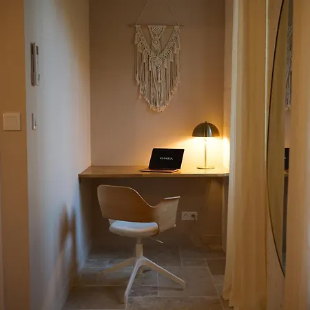 Kwatera prywatna Kloozia Centre Standing *