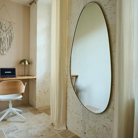 Kloozia Centre Standing *