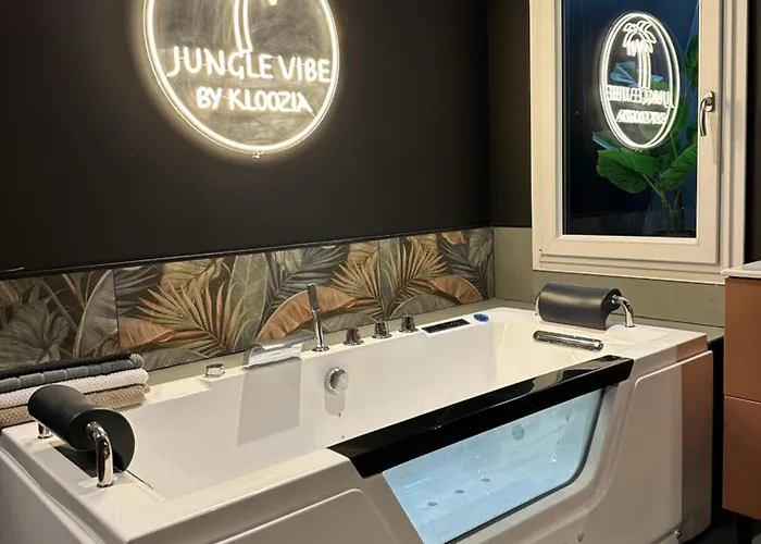 民宿 Kloozia Centre Standing