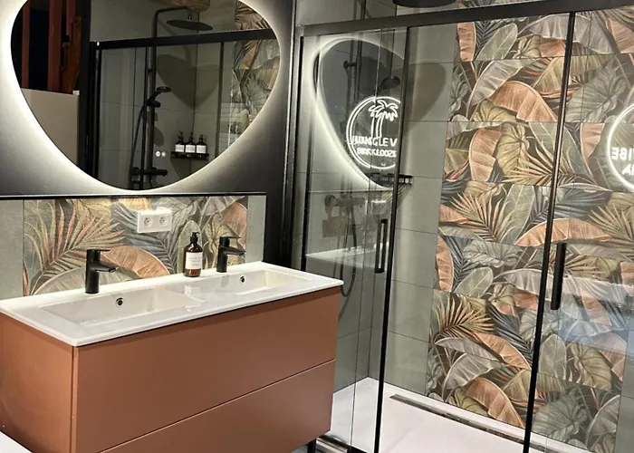 Kloozia Centre Standing *