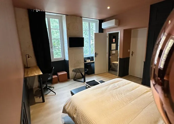 Kloozia Centre Standing 民宿