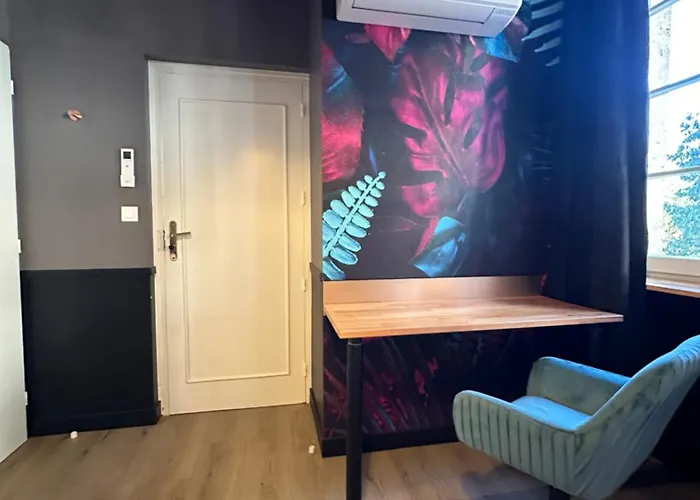 Kloozia Centre Standing *