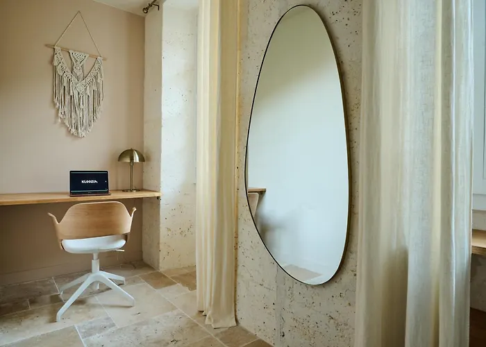 Kloozia Centre Standing *